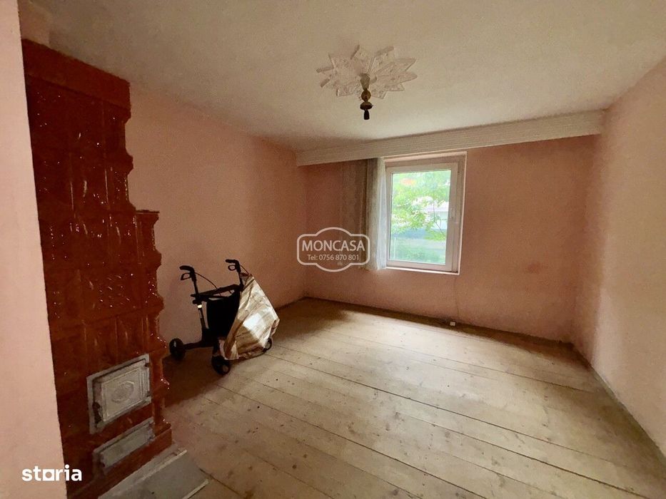 Casa batraneasca zona Popa Sapca, cu teren 1335 mp