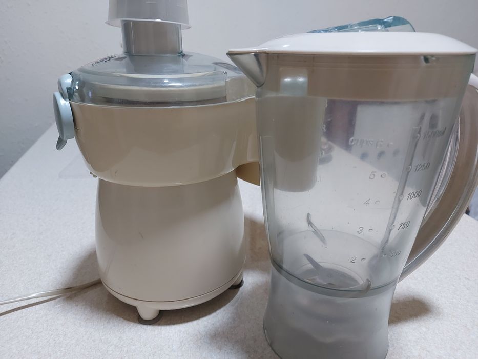 Блендер , соковыжималка