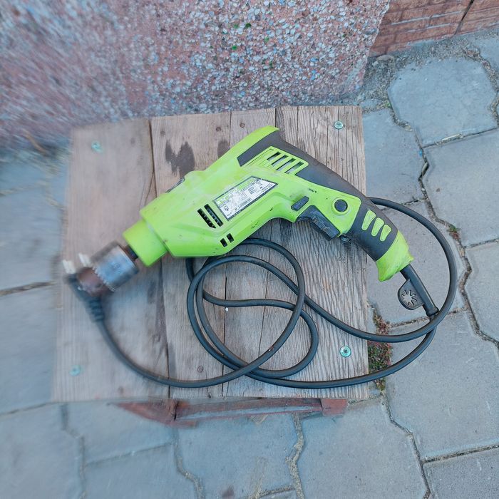 Дрель на запчасти