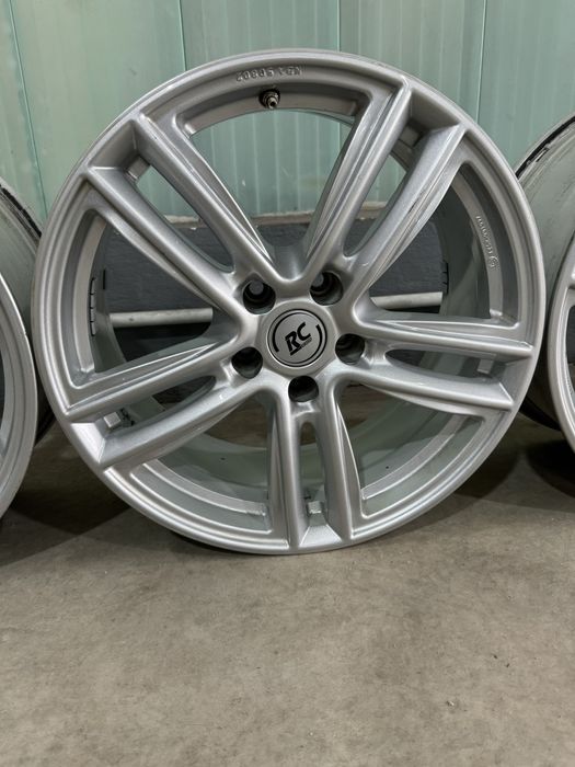 Jante aliaj R18 5x112 8J ET39 RC
