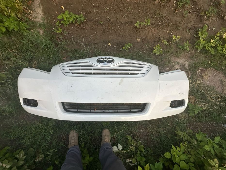 Toyota Camry 40 передний бампер