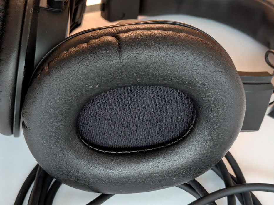 Наушники Audio-Technica ATH-M20x