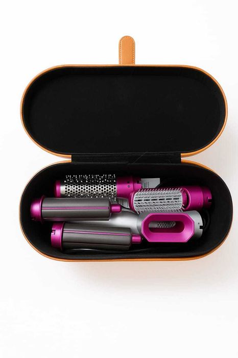 Dyson (дайсон). Полная комплектация.