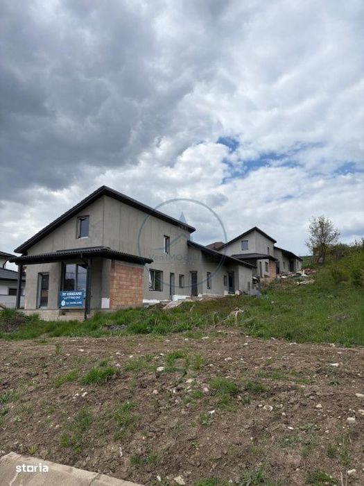 ** Oportunitate Premium – Case Moderne de Vanzare in Unirea, Bistrit