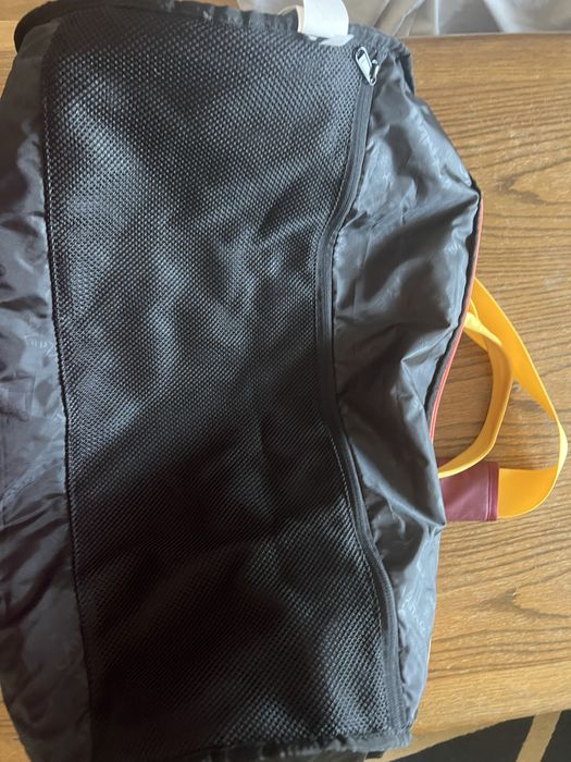 Geanta sport Oakley