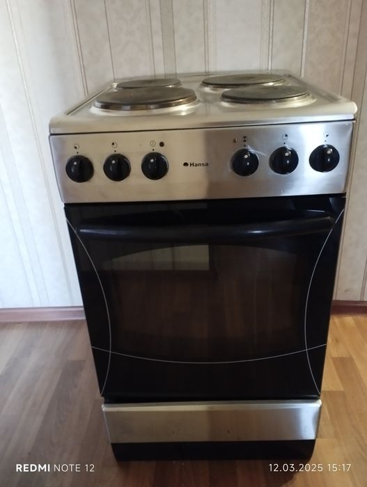 Продам электроплиту Ханса , производство Польша