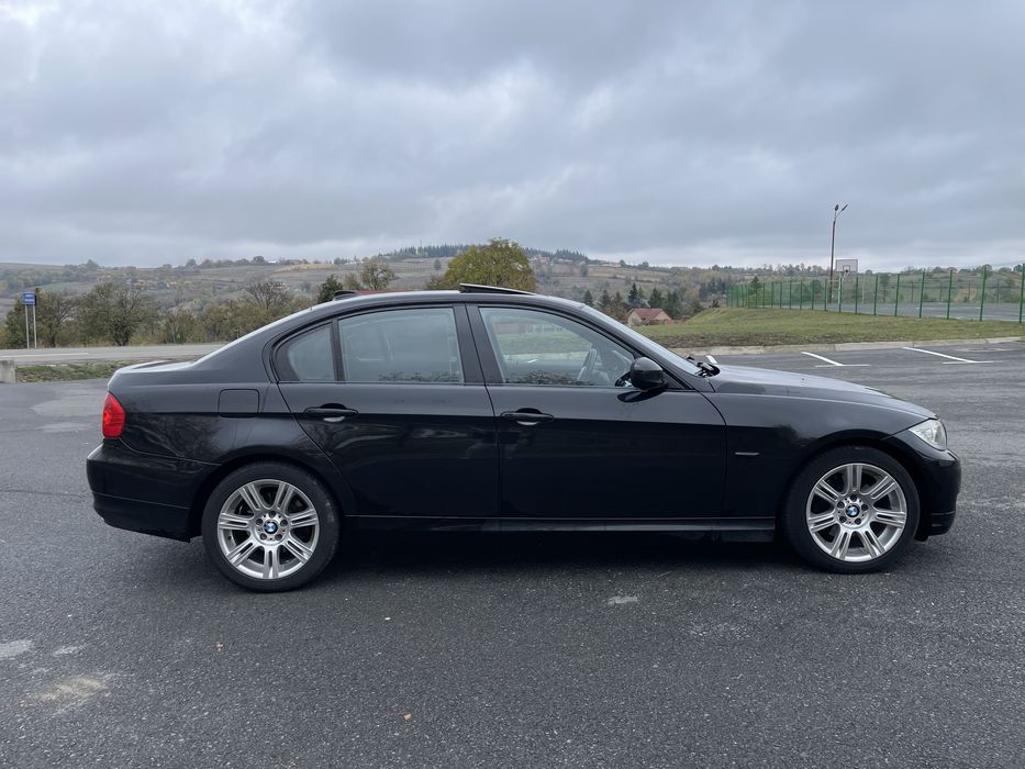 Bmw e90 325xi xdrive facelift 2009