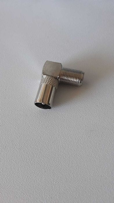 Mufa F de compresie si tip 90 grade produs nou sigilat
