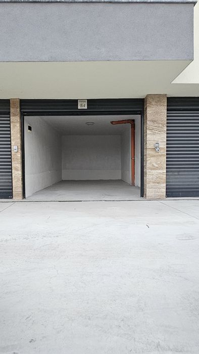 Дава се под наем Гараж / Паркомясто в Пловдив, Западен - 19 кв.м за 91.8 € - Снимка #1