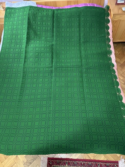 Cuverturi tesute manual din Lana.