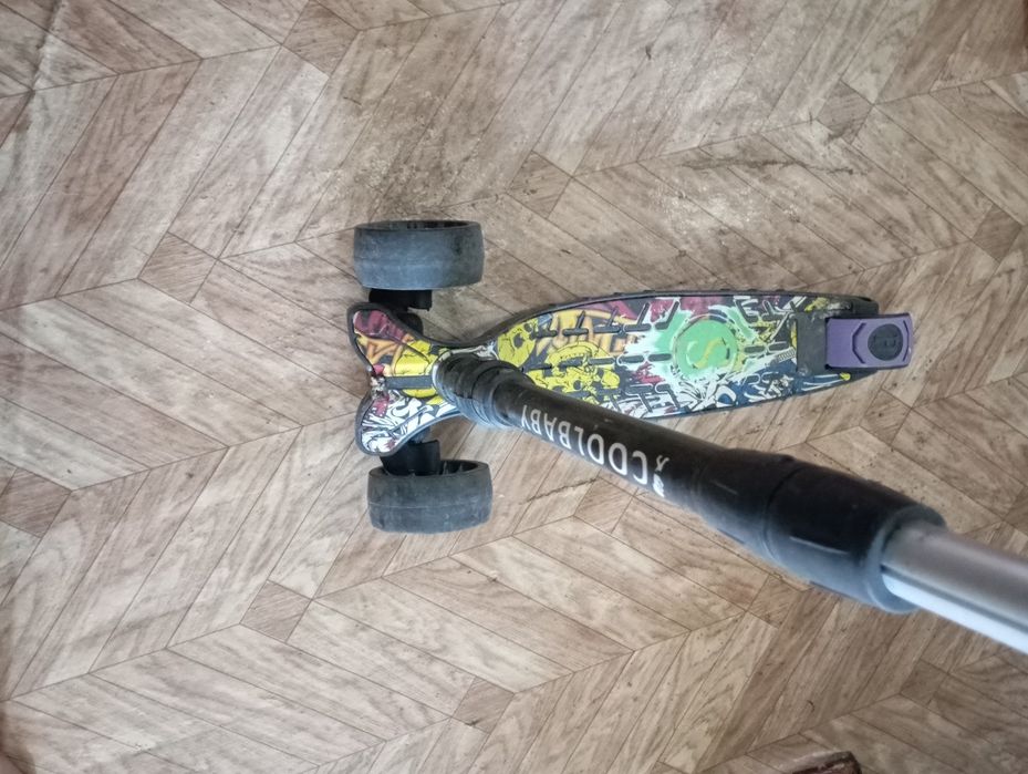 Продам самокат срочно