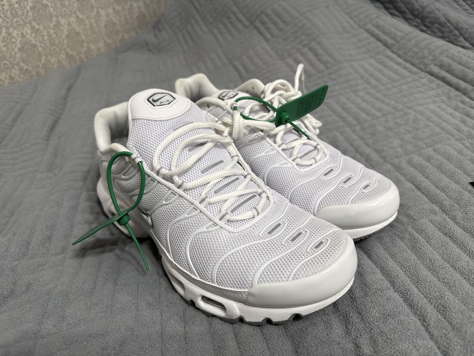 Новые nike air max plus(tn) 43 размер