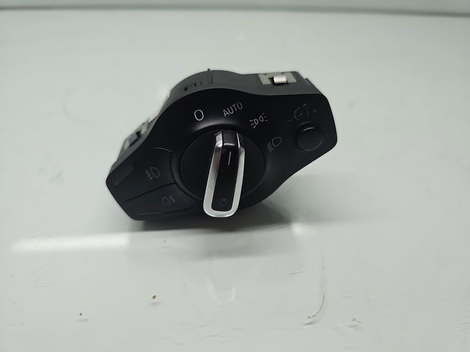Bloc lumini  AUDI Q5 (8RB) [ Fabr 2008-2016] 8K0941531AS