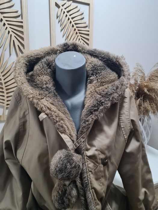 Parka cu blana crem