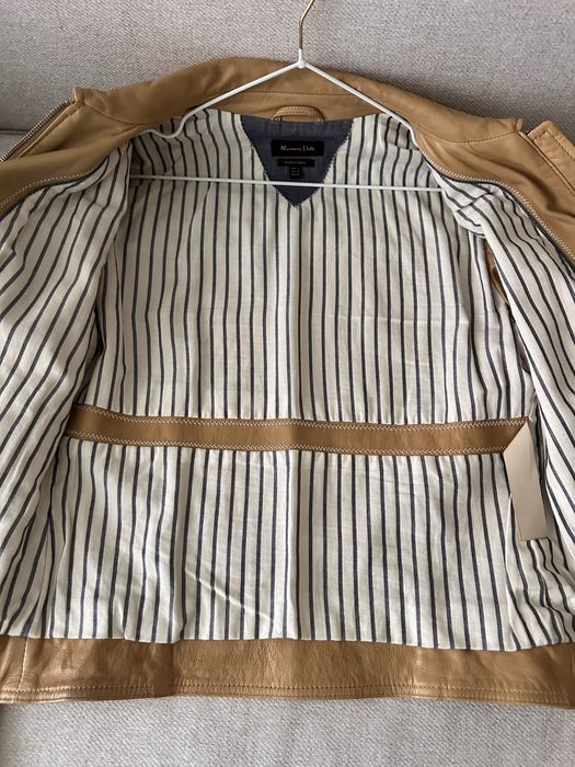 Дамско кожено яке Massimo Dutti, размер М