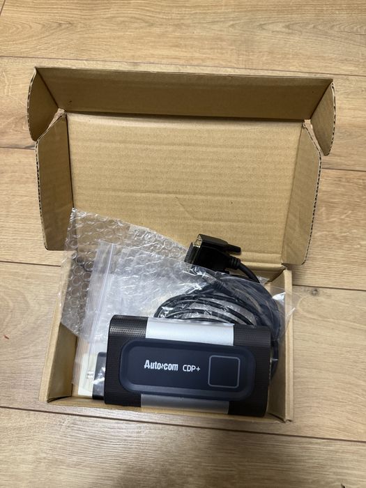 Tester/Diagnoza Autocom+Laptop Panasonic CF-ZX cu Delphi/Autocom 2021