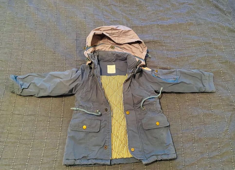 Яке за момче 10 лв.