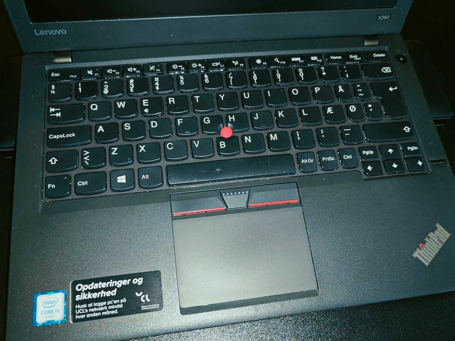 Lenovo ThinkPad X260 - Intel i5, 8GB DDR4 RAM, без хард диск! - малък, но мощен работен лаптоп