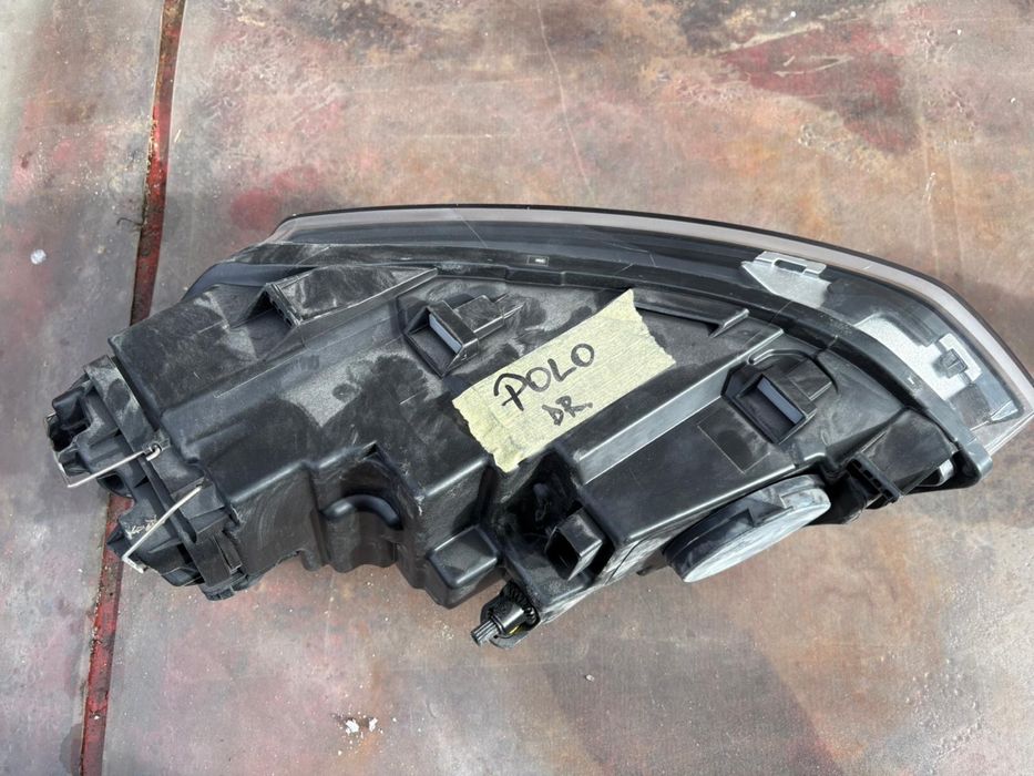 Far dreapta volkswagen polo 2009/2010/2011/2012/2013/2014