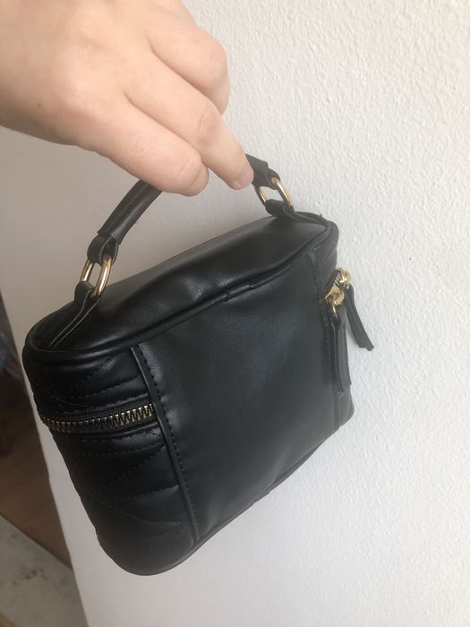 Gentuță neagra Lc Waikkiki
