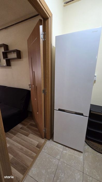 De inchiriat pret 160euro us casnic autogara