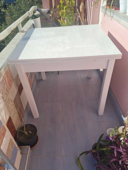 Продавам кухненска маса - разтегателна