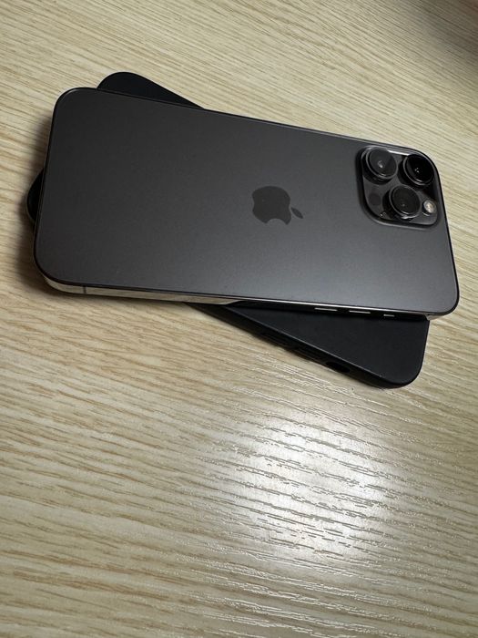 * iPhone 13 Pro Max * КАТО НОВ !