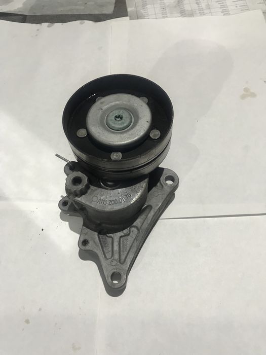 Мерседес ролики, натяжители ремня