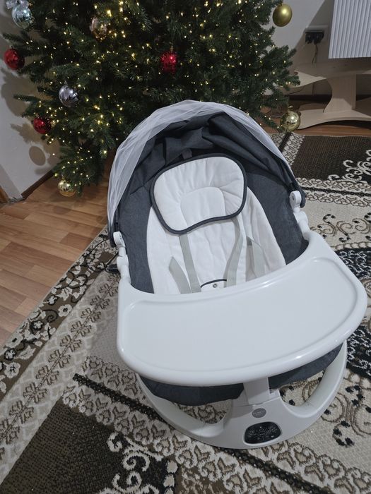 Шезлонг б/у в отличном состоянии