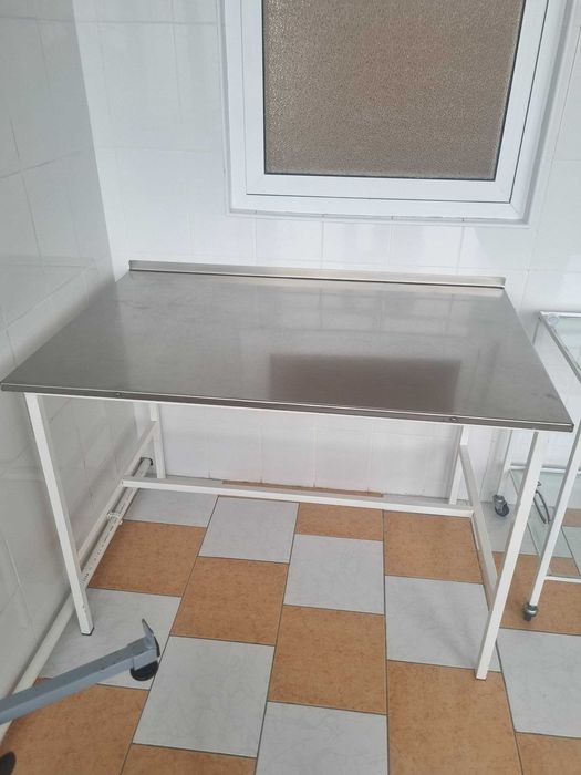 Медицинский стол