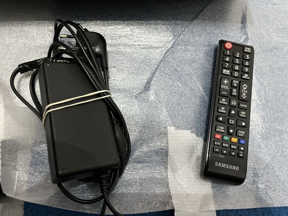 Vand televizor Samsung smart full hd 80 cm