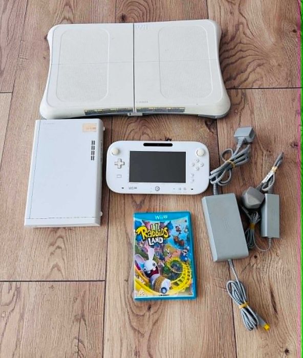 Nintendo Wii U + Balance Board + Игра