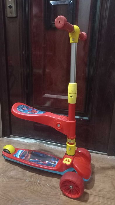 Продам детский самокат