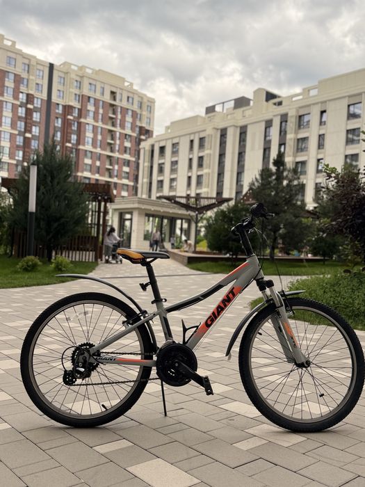Велосипед Giant
