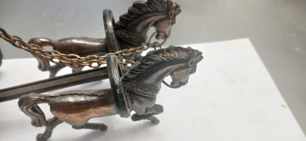 Ахил с бойната си колесница