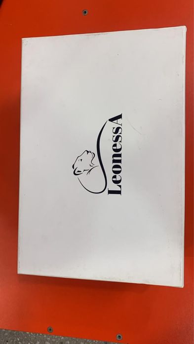 Продам обувь (шлепанцы кожа)