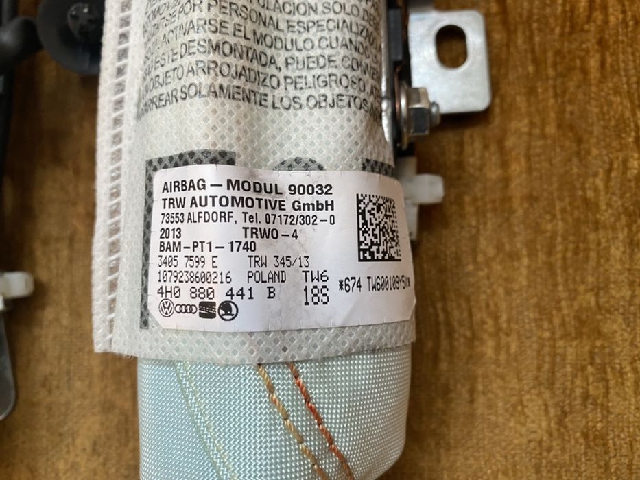 Airbag scaun sofer / Bancheta stanga Audi A8 4H 2011-2017