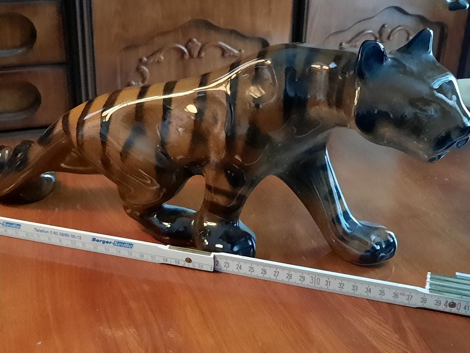 Bibelouri vechi, dimensiuni mari