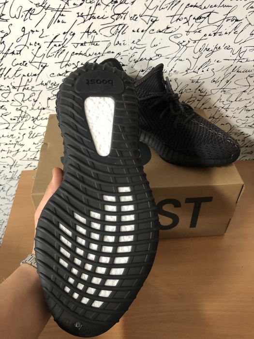 Adidas Yezzy Boost 350 black