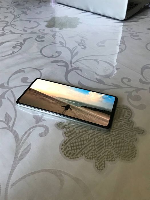 Galaxy A52  в отличном качестве