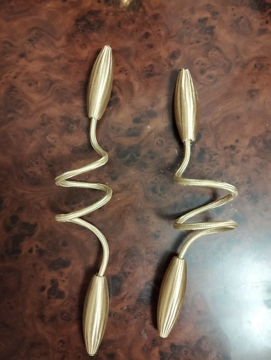 Продам держатели для штор.