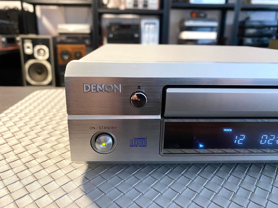 Чудесен CD плеър Denon