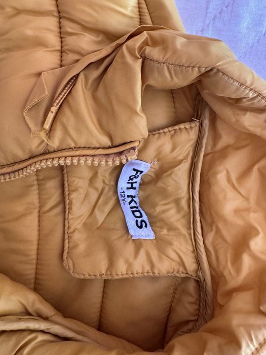 Пролетно яке за момиче