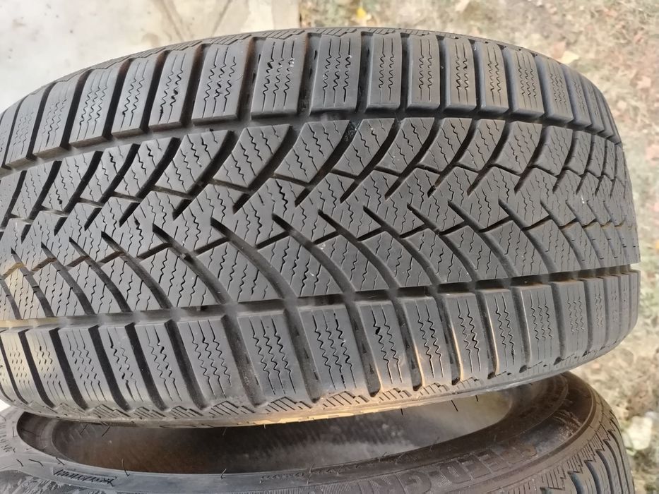 Гуми два броя 205/45/17