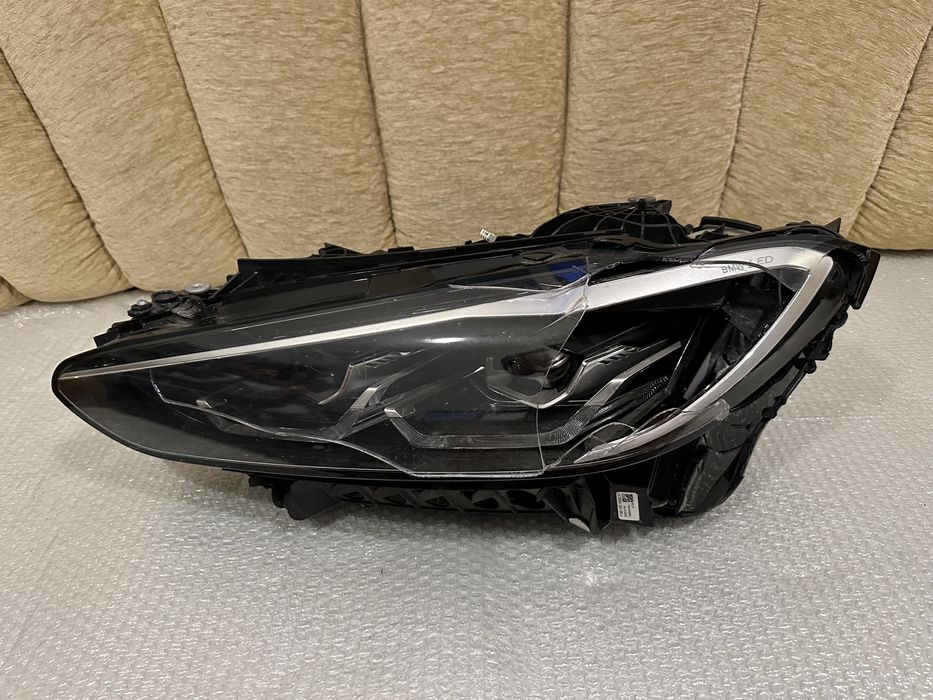 Far stanga BMW Seria 4 G22 G23 : 5A19351