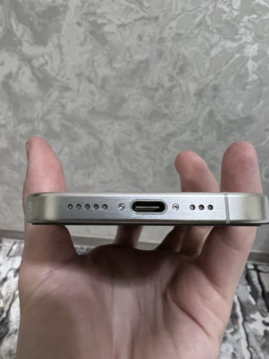 Iphone 15 pro silver oq