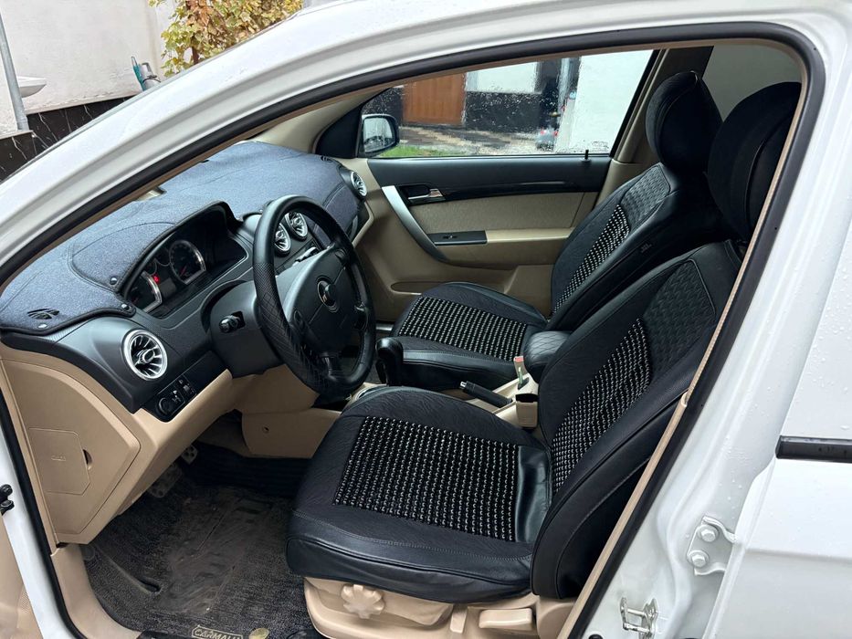 Продаю свою Nexia 3