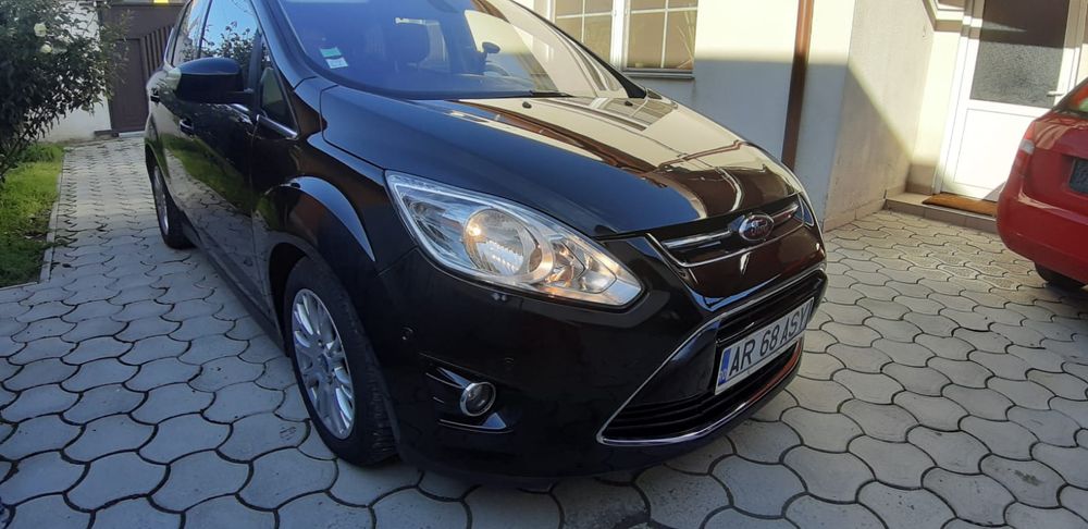 Vindem Ford C-max 1,6 Diesel Monovolum  Model Titanum!
