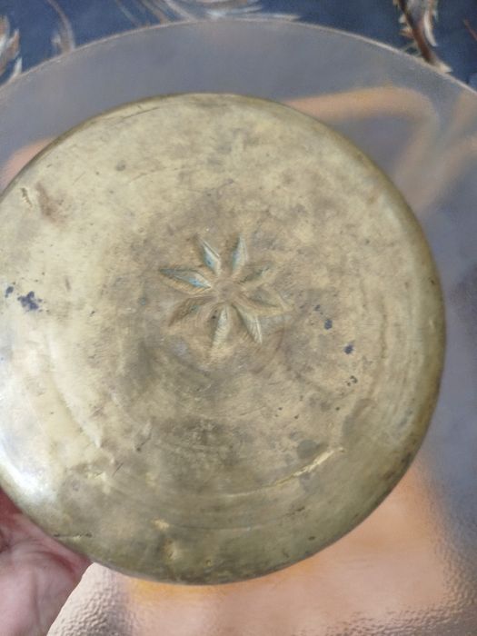 Месингови красотички