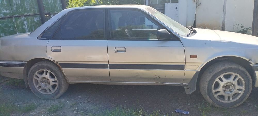 Продам машину  Мазда